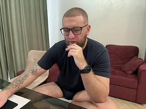 Bear bear  online show from March 16, 2025, 8:21 am