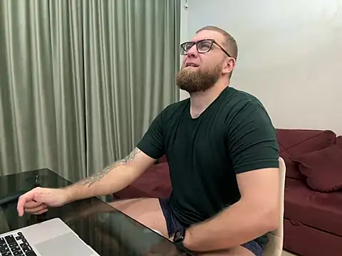 Bear bear  online show from March 5, 2025, 10:32 pm