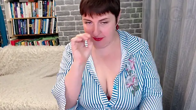 Rainbow lady online show from October 24, 2025, 3:38 am