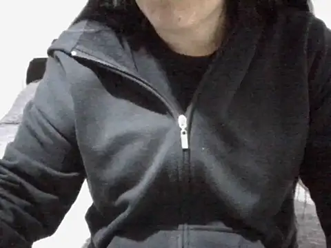 Snapshot of RAYA_1 chatting on October 9, 2025, 12:44 am RAYA 1 online show from October 9, 2025, 12:44 am