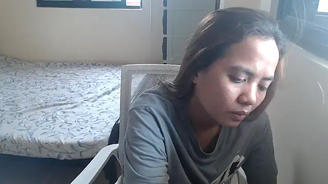 Snapshot of xTheLastVIRGINx chatting on October 17, 2025, 4:38 am xTheLastVIRGINx online show from October 17, 2025, 4:38 am
