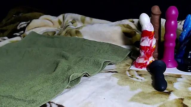 0anal21 online show from January 8, 2026, 4:24 pm