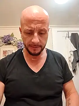 ShaneJames11 online show from December 11, 2024, 5:10 am