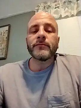 ShaneJames11 online show from May 8, 2026, 4:38 am