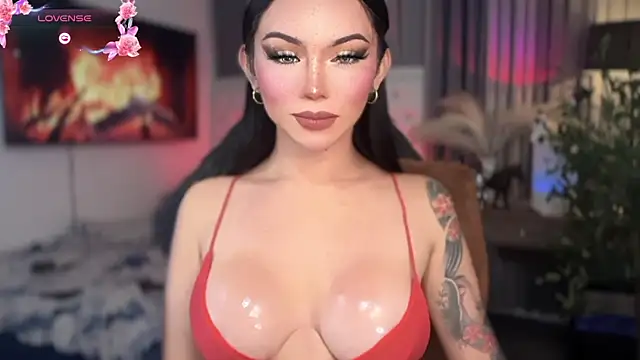 Snapshot of sassy_olivia chatting on June 25, 2026, 1:05 pm sassy olivia online show from June 25, 2026, 1:05 pm