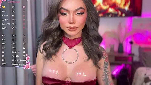 sassy olivia online show from December 2, 2025, 9:16 pm