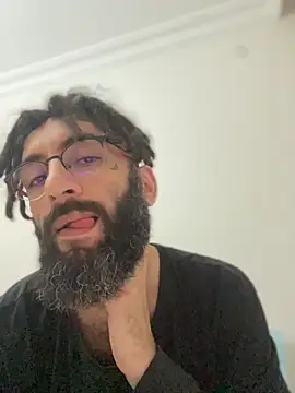 Addicted Avocado online show from February 1, 2026, 12:42 am