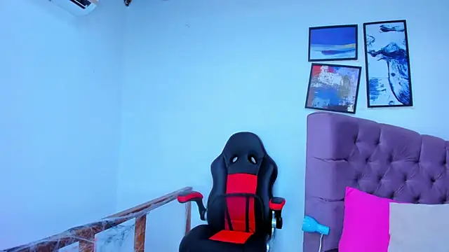 Snapshot of Gretta_Queen chatting on October 29, 2025, 5:12 pm Gretta Queen online show from October 29, 2025, 5:12 pm