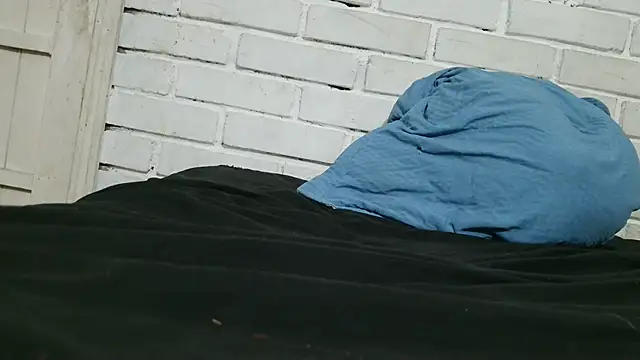 valeriaswang Lucas online show from October 17, 2025, 11:17 pm