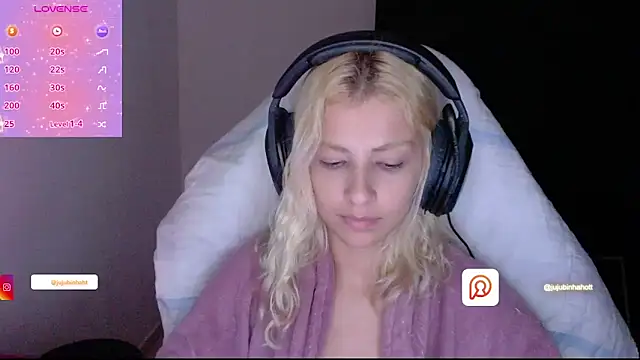 jujubinhahot online show from September 23, 2025, 2:51 am