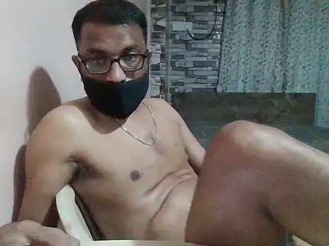 sexx4 online show from December 3, 2025, 8:52 pm