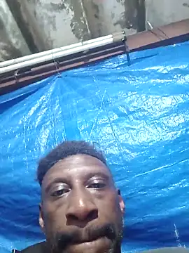 Snapshot of bigblackcosta chatting on October 6, 2025, 10:32 pm bigblackcosta online show from October 6, 2025, 10:32 pm