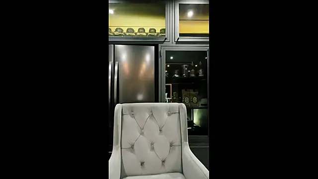 Youlittlepervertt  online show from March 8, 2026, 4:05 am