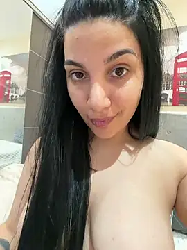 Samira30 online show from May 27, 2026, 3:19 pm