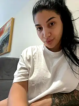 Samira30 online show from September 28, 2025, 10:22 am