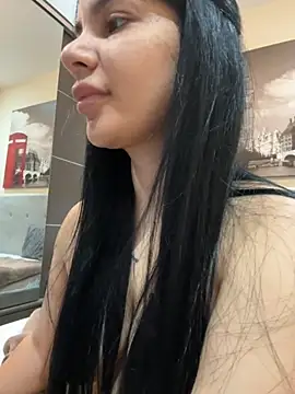 Samira30 online show from November 14, 2025, 9:24 am