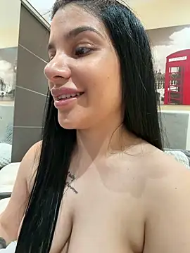 Samira30 online show from May 9, 2026, 7:50 pm