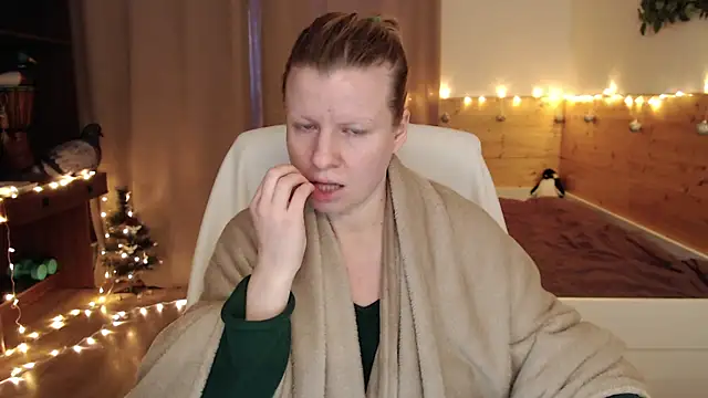 Snapshot of Exponent_5 chatting on January 3, 2025, 6:55 am Exponent 5 online show from January 3, 2025, 6:55 am