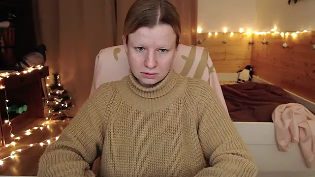 Snapshot of Exponent_5 chatting on January 3, 2025, 11:55 pm Exponent 5 online show from January 3, 2025, 11:55 pm