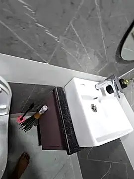 Snapshot of NH2022 chatting on February 12, 2026, 5:40 am NH2022 online show from February 12, 2026, 5:40 am