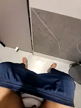 Snapshot of NH2022 chatting on January 19, 2026, 3:21 am NH2022 online show from January 19, 2026, 3:21 am