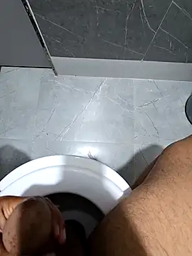 Snapshot of NH2022 chatting on February 13, 2026, 2:33 am NH2022 online show from February 13, 2026, 2:33 am