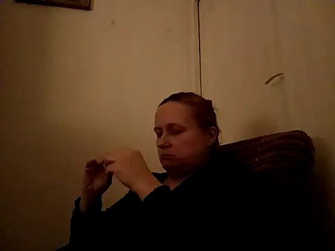 Snapshot of She-devilx chatting on January 18, 2025, 1:19 am She-devilx online show from January 18, 2025, 1:19 am