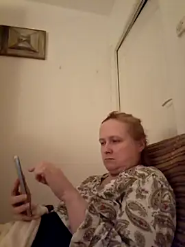 Snapshot of She-devilx chatting on January 15, 2025, 10:57 pm She-devilx online show from January 15, 2025, 10:57 pm