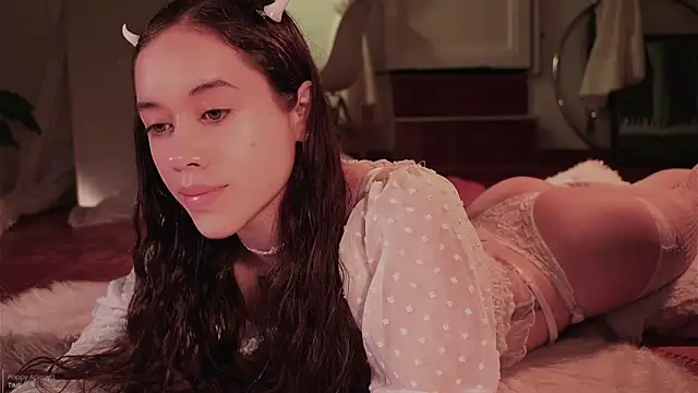  Avriles  online show from February 9, 2026, 1:14 am