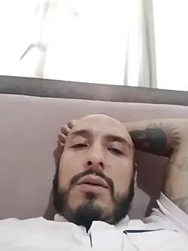 KenllyH online show from December 16, 2025, 10:03 pm