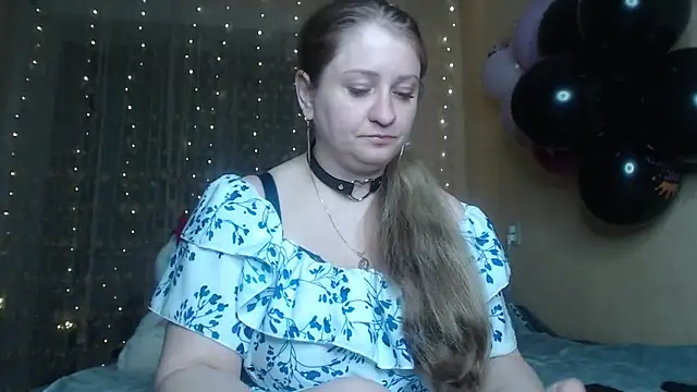 CumCpl online show from April 28, 2026, 9:19 pm