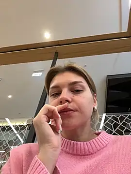 ValenciaShock online show from October 16, 2025, 6:43 am