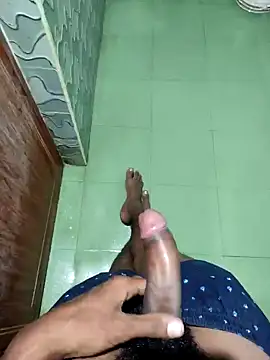 Snapshot of yo19boy chatting on December 1, 2024, 7:08 pm yo19boy online show from December 1, 2024, 7:08 pm