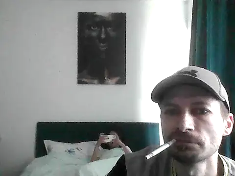 Hadrian2 online show from April 18, 2026, 11:12 am