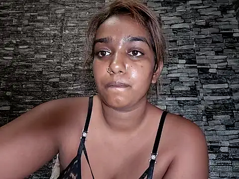 Xindias fantasyX online show from February 11, 2026, 5:46 pm