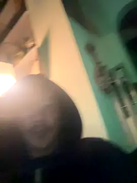 juniiorre online show from September 28, 2025, 7:32 pm