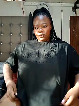 Aaaliyah445 online show from February 6, 2026, 4:52 am