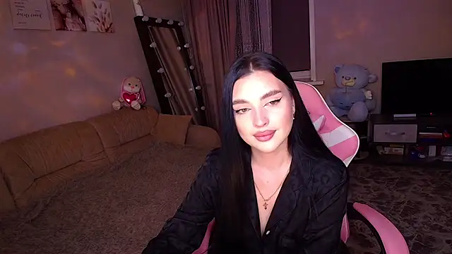 Snapshot of __Malika__ chatting on September 16, 2025, 2:40 pm   Malika   online show from September 16, 2025, 2:40 pm