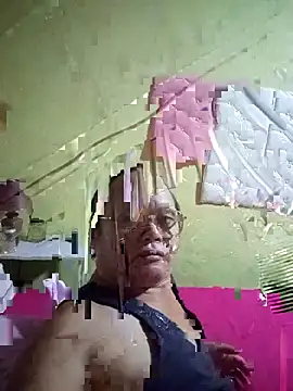 UrAsianPrincessDanie online show from November 8, 2025, 11:25 am