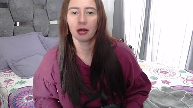 Snapshot of sara_hott_1 chatting on April 20, 2026, 6:53 pm sara hott 1 online show from April 20, 2026, 6:53 pm