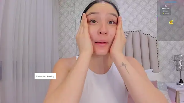 Pia Johnson  online show from January 15, 2026, 11:13 am