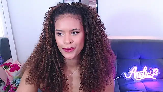 Snapshot of Amelia_bss chatting on February 14, 2025, 4:41 pm Amelia bss online show from February 14, 2025, 4:41 pm