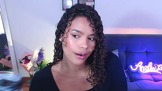 Snapshot of Amelia_bss chatting on February 23, 2025, 2:14 pm Amelia bss online show from February 23, 2025, 2:14 pm