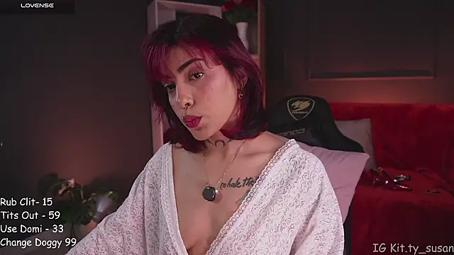 Snapshot of kitty_pruu chatting on March 18, 2026, 11:37 pm kitty pruu online show from March 18, 2026, 11:37 pm