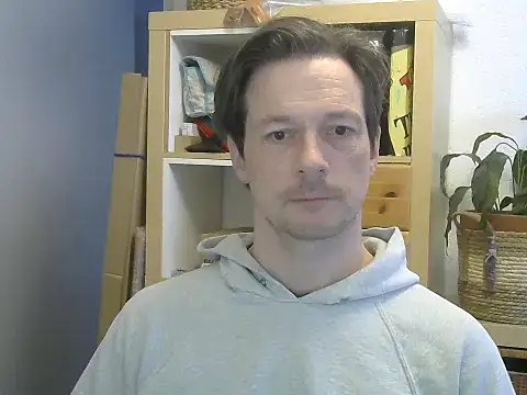 Snapshot of snowypaul11 chatting on January 31, 2025, 7:39 am snowypaul11 online show from January 31, 2025, 7:39 am