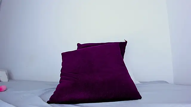 Snapshot of Skarleth69 chatting on March 3, 2026, 11:50 am Skarleth69 online show from March 3, 2026, 11:50 am