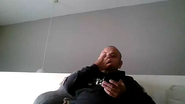 Hammyric786 online show from May 24, 2026, 7:03 pm