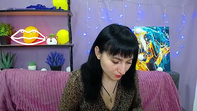 Snapshot of NinaFlawlees chatting on January 24, 2025, 7:39 pm NinaFlawlees online show from January 24, 2025, 7:39 pm