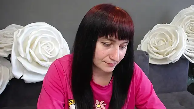 Snapshot of NinaFlawlees chatting on September 14, 2025, 12:05 pm NinaFlawlees online show from September 14, 2025, 12:05 pm