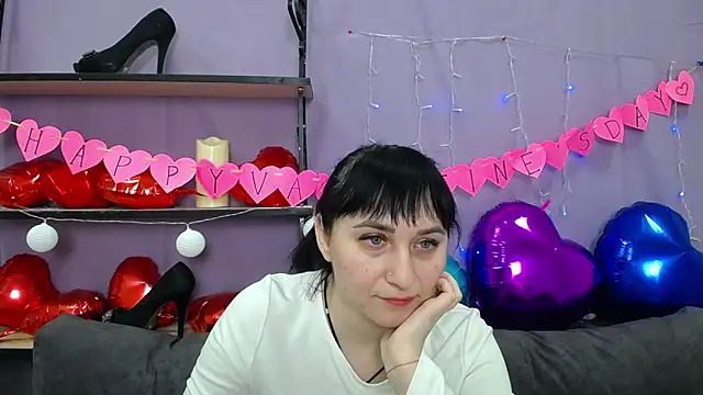 Snapshot of NinaFlawlees chatting on February 6, 2025, 2:33 am NinaFlawlees online show from February 6, 2025, 2:33 am